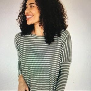 CJLA Levi sweater, olive and ivory, size small